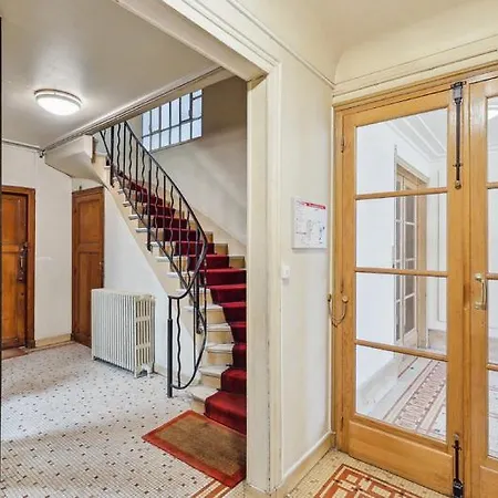 561 Palais - Superbe A Paris